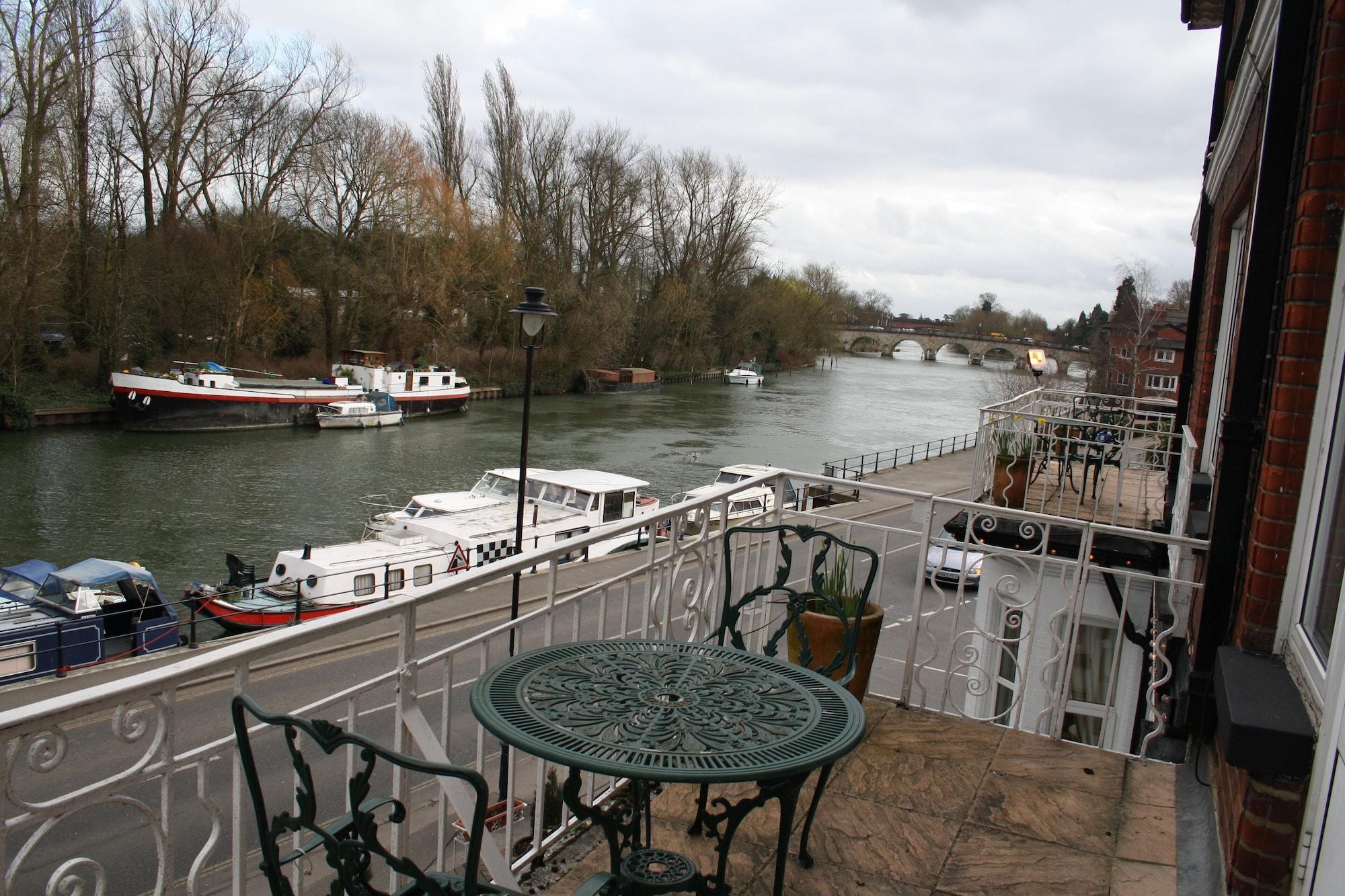Uno Hotel Thames Maidenhead Exteriör bild