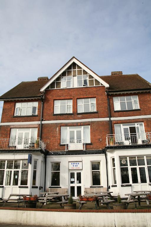 Uno Hotel Thames Maidenhead Exteriör bild